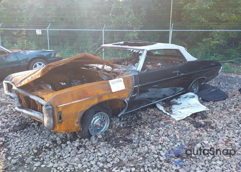 1969 Chevrolet Impala z USA, uszkodzony, nr VIN 164679U188113